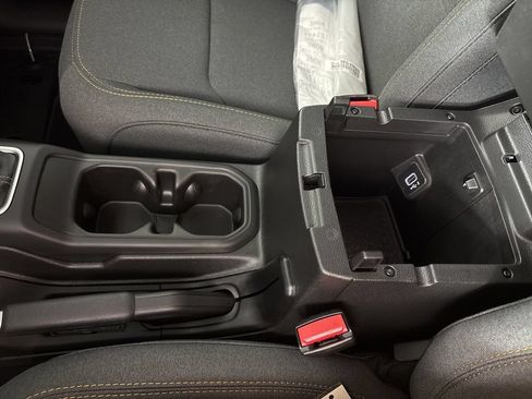 New 2026 Jeep Gladiator Mojave AWD/4WD image 38