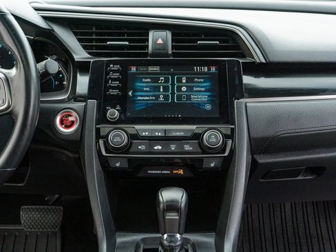 Certified 2021 Honda Civic EX image 24