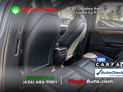 Used 2020 Tesla Model X Long Range image 10