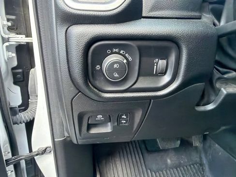 Used 2022 RAM 1500 Big Horn AWD/4WD image 22