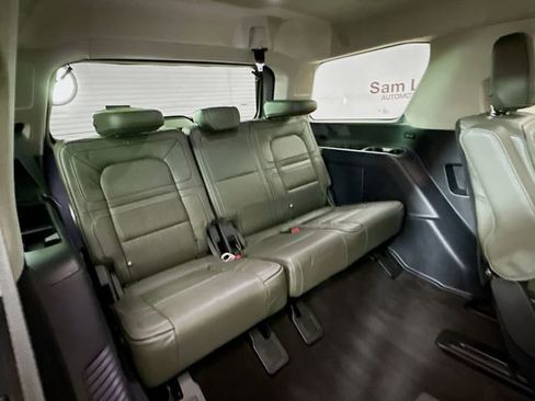 Used 2024 Lincoln Navigator Black Label image 29