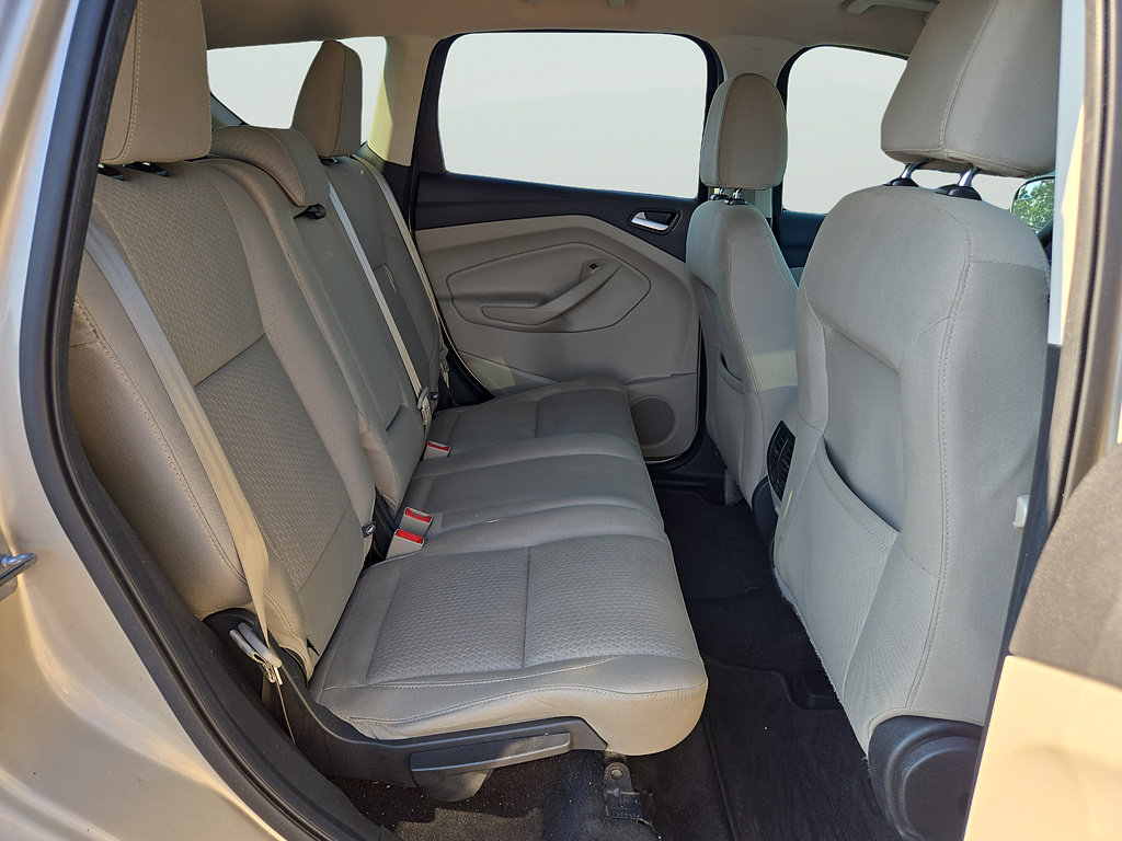 Used 2017 Ford Escape SE FWD image 34