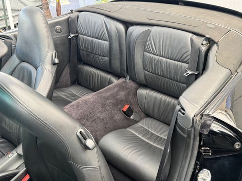 Used 1999 Porsche 911 Cabriolet image 32