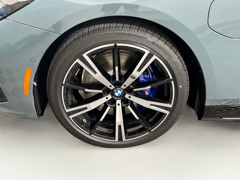 New 2026 BMW 550e xDrive w/ Executive Package image 33