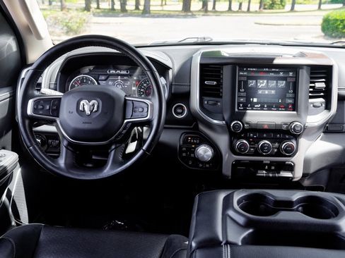 Used 2021 RAM 1500 Laramie w/ Off Road Group image 15