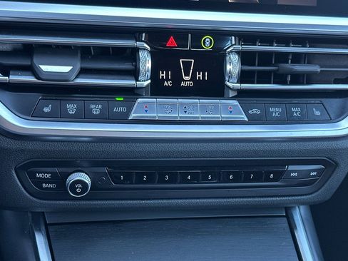 Certified 2022 BMW 330e w/ Premium Package image 25