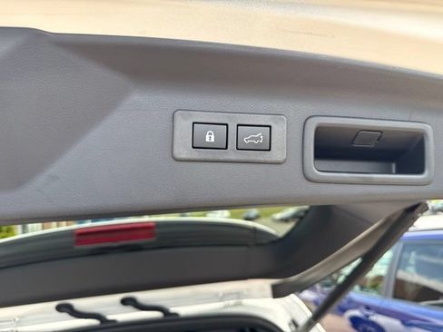 Certified 2026 Subaru Forester Premium w/ Base/Premium Package AWD/4WD image 21