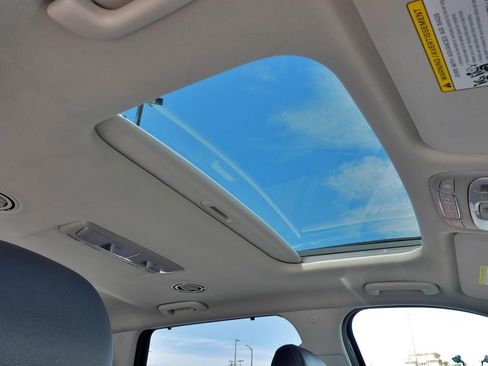 Used 2021 Kia Telluride EX image 15