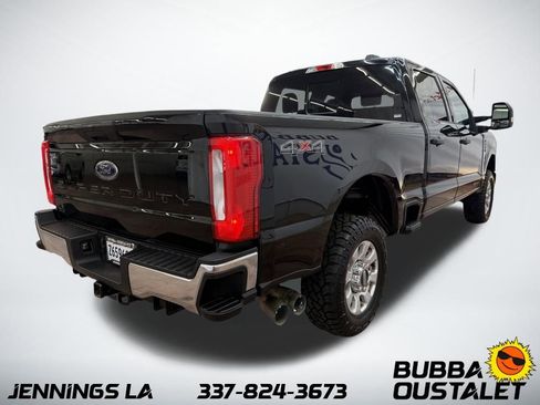 Used 2024 Ford F250 XLT image 5