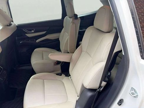 Used 2023 Subaru Ascent Limited AWD/4WD image 15