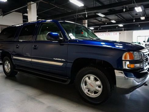 Used 2001 GMC Yukon XL 4WD image 25