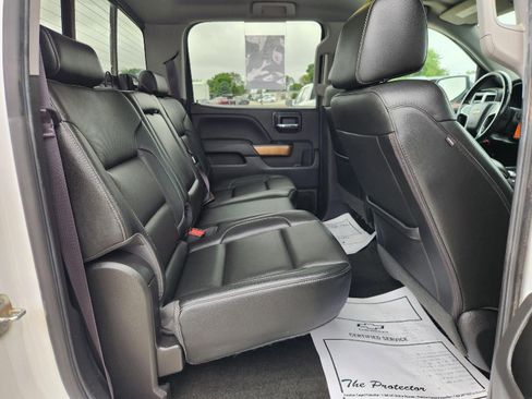 Used 2017 Chevrolet Silverado 1500 LTZ AWD/4WD image 27