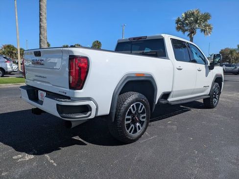 Used 2021 GMC Sierra 2500 AT4 w/ AT4 Premium Plus Package AWD/4WD image 4