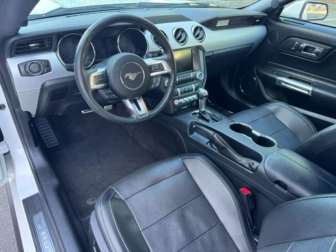 Used 2017 Ford Mustang GT Premium w/ Equipment Group 401A RWD image 26