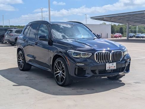 Used 2019 BMW X5 xDrive40i w/ M Sport Package AWD/4WD image 7