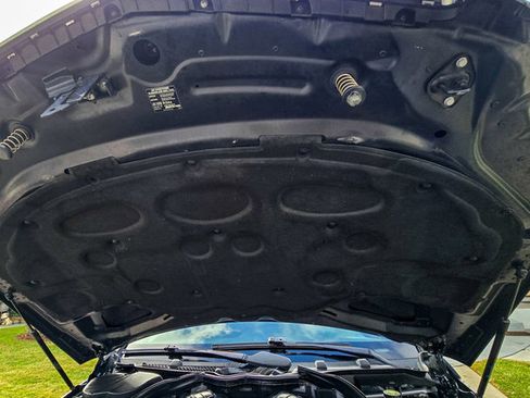 Used 2013 Mercedes-Benz C 63 AMG Sedan image 18