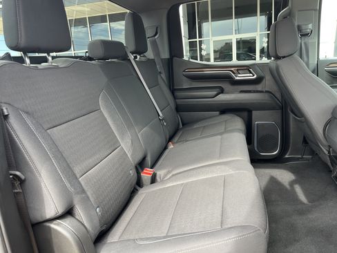 Used 2024 Chevrolet Silverado 1500 LT AWD/4WD image 13