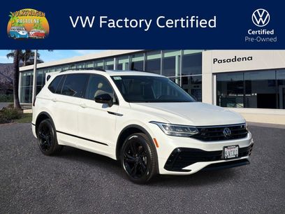 Certified 2024 Volkswagen Tiguan SE R-Line