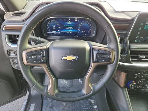 Used 2023 Chevrolet Tahoe High Country AWD/4WD image 19