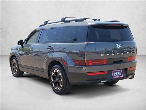Certified 2025 Hyundai Santa Fe SEL FWD image 9
