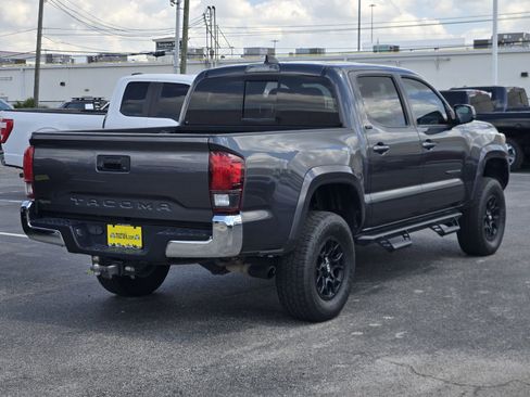 Used 2021 Toyota Tacoma SR5 image 5