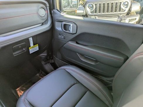 New 2026 Jeep Wrangler Unlimited Rubicon w/ Safety Group image 15