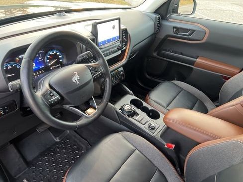 Used 2023 Ford Bronco Sport Outer Banks w/ Tech Package image 18