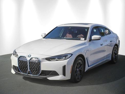 Certified 2023 BMW i4 eDrive35 w/ Premium Package RWD image 3