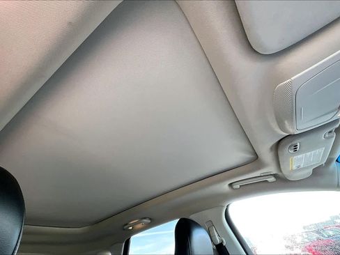 Used 2019 Ford Edge Titanium w/ Equipment Group 301A image 13