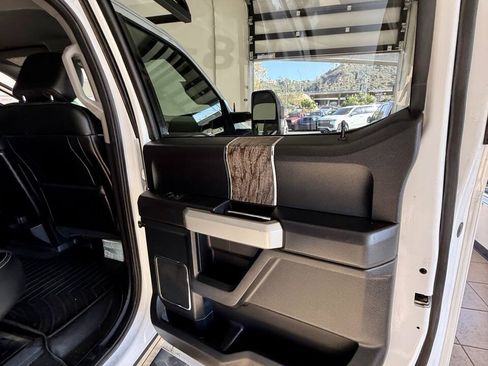 Used 2018 Ford F250 Lariat AWD/4WD image 15