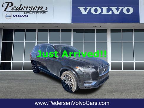 Used 2023 Volvo XC90 B6 Plus w/ Protection Package image 1