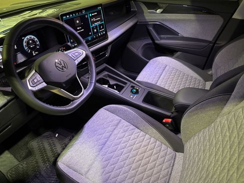 New 2025 Volkswagen Tiguan S image 21