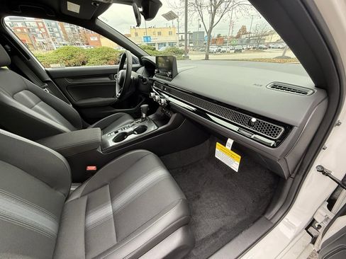 New 2026 Honda Civic Sport image 39