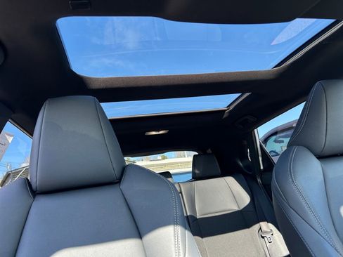 Used 2024 Toyota bZ4X XLE w/ Weather Package image 27