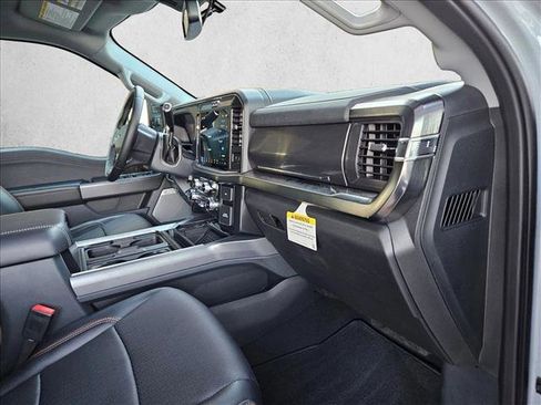 Certified 2025 Ford F250 Lariat w/ FX4 Off-Road Package AWD/4WD image 19