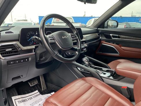 Used 2025 Kia Telluride SX AWD/4WD image 10