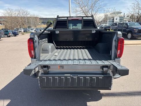 Certified 2024 GMC Sierra 1500 SLT AWD/4WD image 8