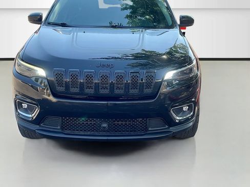 Used 2022 Jeep Cherokee Latitude AWD/4WD image 2