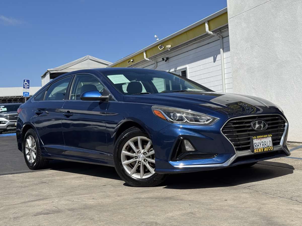 Used 2019 Hyundai Sonata SE FWD image 2