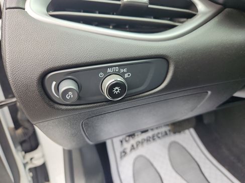 Used 2025 Chevrolet Malibu LT image 26