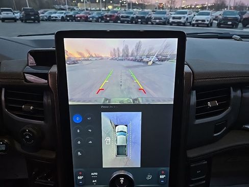 Used 2023 Ford F150 Lightning Lariat w/ Equipment Group 511A High image 26