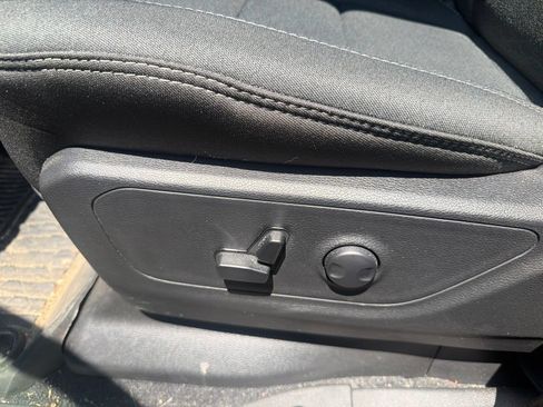 Used 2025 RAM 1500 Big Horn AWD/4WD image 13