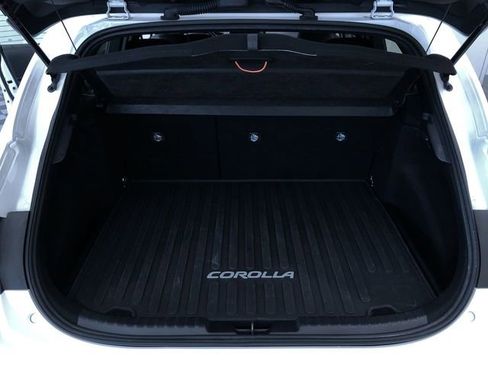 Certified 2022 Toyota Corolla XSE image 31