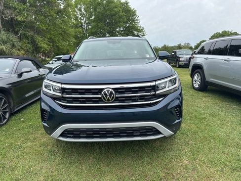 Used 2022 Volkswagen Atlas SE image 3
