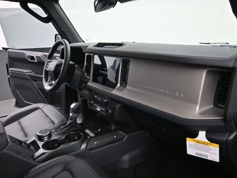 New 2026 Ford Bronco Outer Banks AWD/4WD image 24