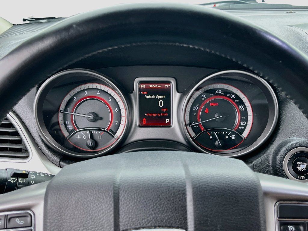 Used 2020 Dodge Journey Crossroad FWD image 12