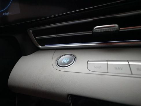 Used 2024 Hyundai Elantra Limited FWD image 30