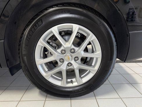 Used 2024 Chevrolet Equinox LT image 11