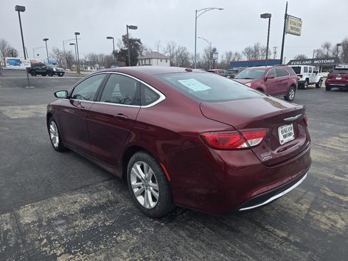 Used 2016 Chrysler 200 Limited w/ Convenience Group image 8