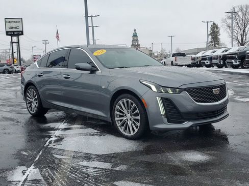 Used 2020 Cadillac CT5 Premium Luxury image 2